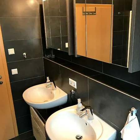 125 M² In Salem